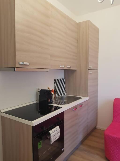 Bsuites Trieste In Centro Storico Con Wifi Padova Room photo